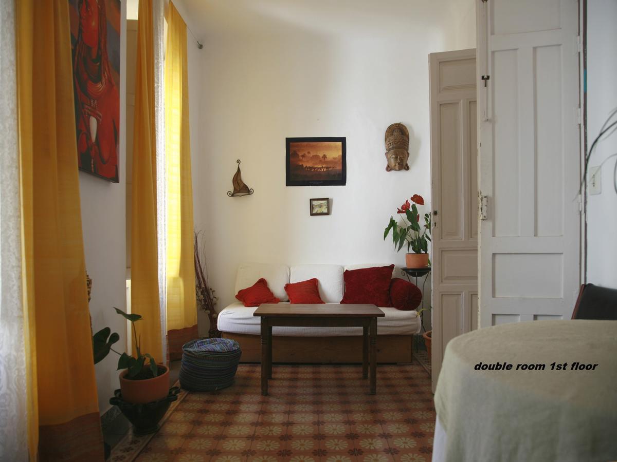 Ananda'S Mundo Orgiva Exterior photo